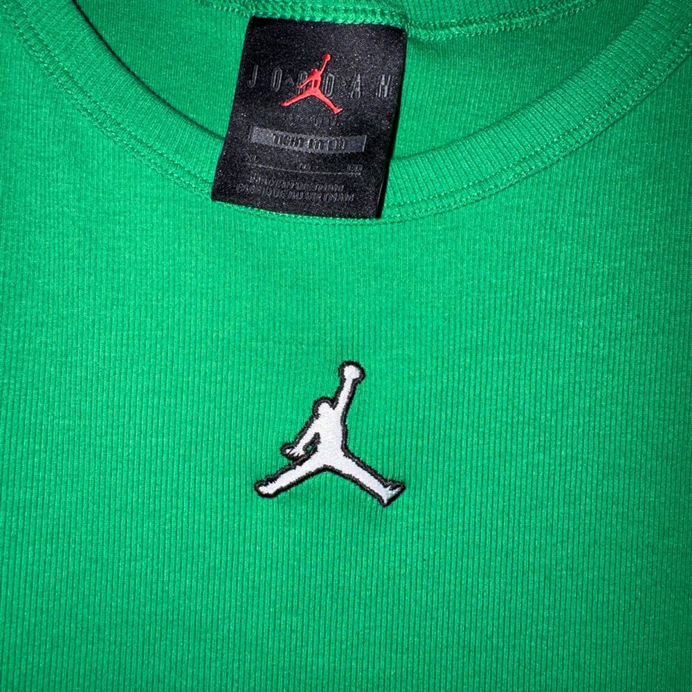 Jordan Green Crew Neck Tee - Picture 2 of 2
